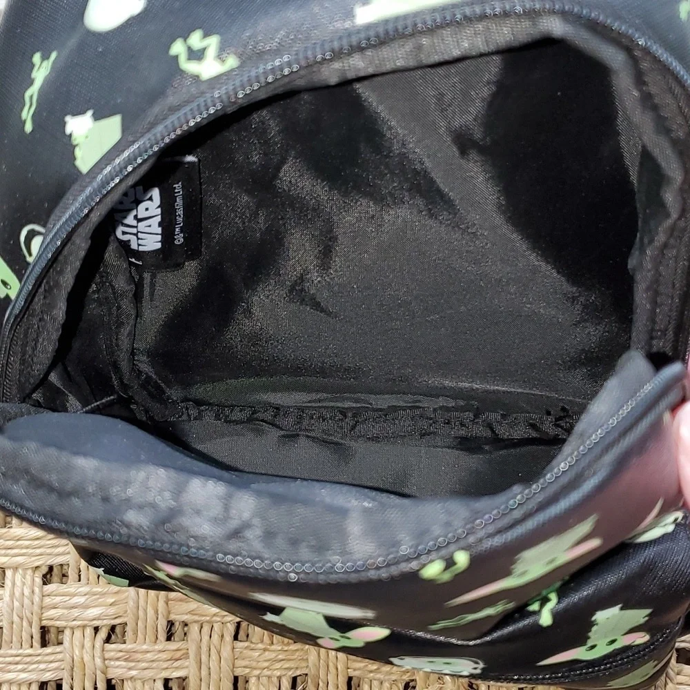 NWT Disney Star Wars Bioworld Mandalorian Backpack